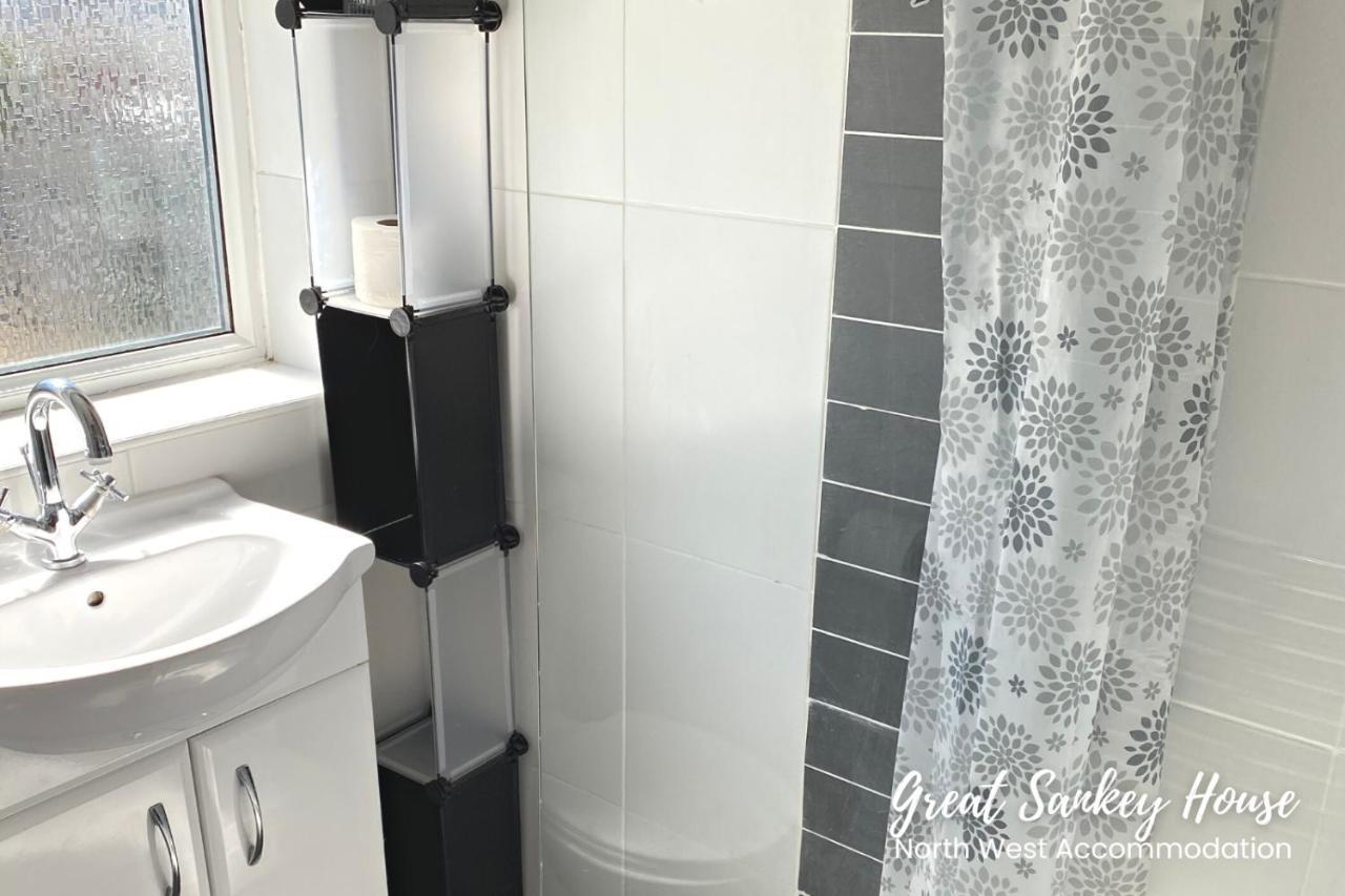 Great Sankey Serviced Accommodation Warrington Zewnętrze zdjęcie